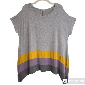 easel Flowy top large colorblock top large Boutique top large short sleeve top